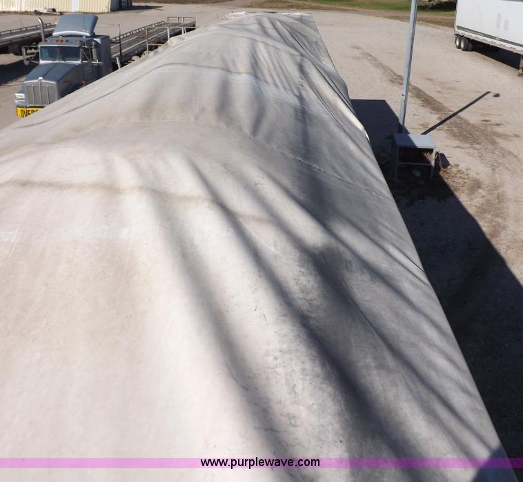 image for item F6182 1995 Imco walking floor trailer