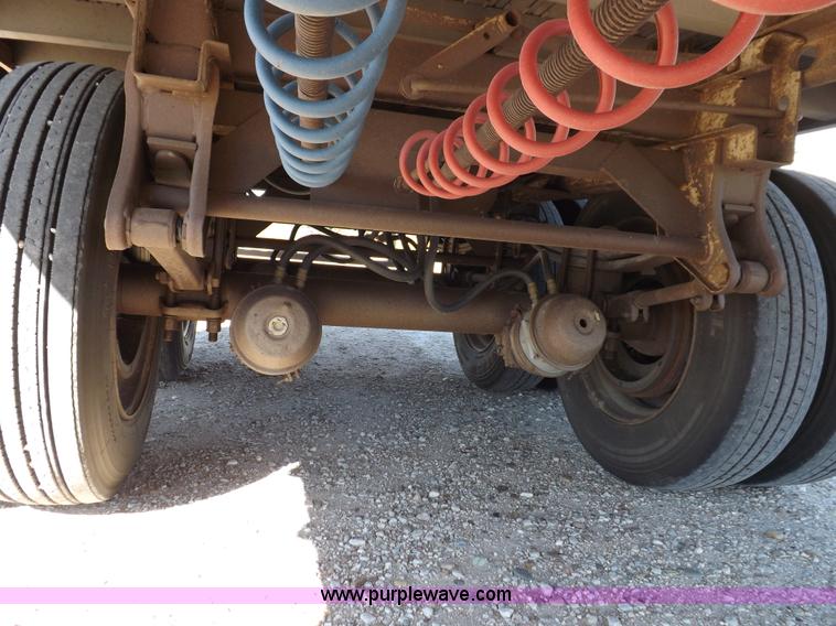 image for item F6182 1995 Imco walking floor trailer