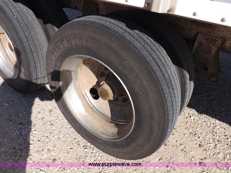 image for item F6182 1995 Imco walking floor trailer