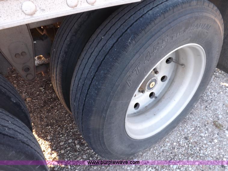 image for item F6183 1991 Wilkens walking floor trailer