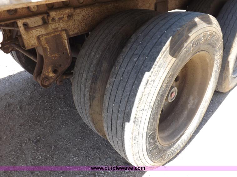 image for item F6184 1995 Imco 55' walking floor trailer