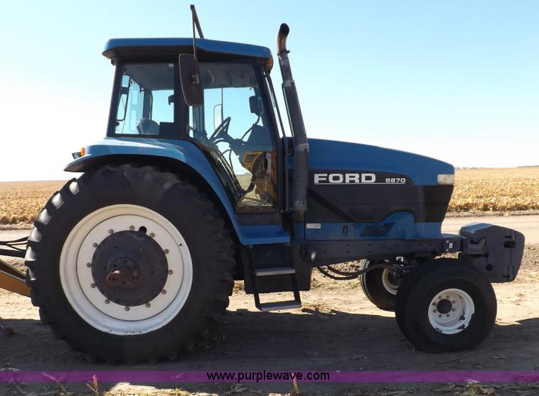 image for item F6186 1995 Ford New Holland 8870 tractor