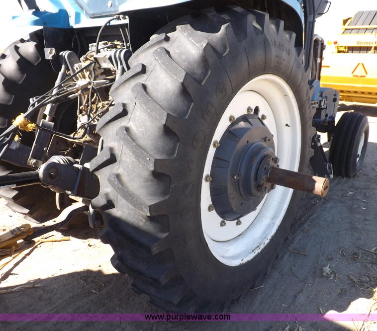 image for item F6186 1995 Ford New Holland 8870 tractor