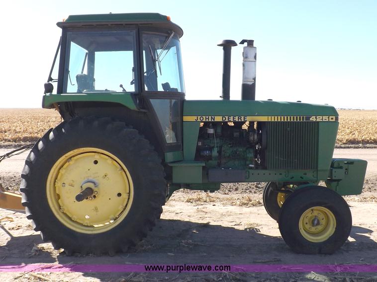 image for item F6187 1990 John Deere 4250 tractor
