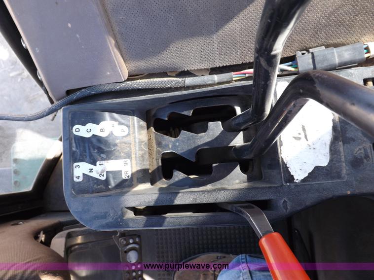 image for item F6187 1990 John Deere 4250 tractor