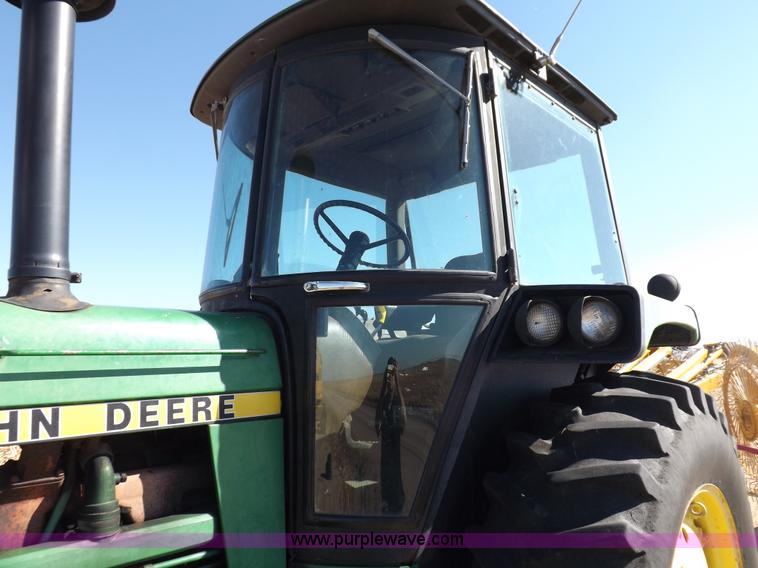 image for item F6187 1990 John Deere 4250 tractor