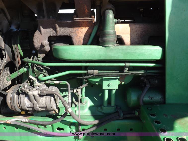 image for item F6187 1990 John Deere 4250 tractor