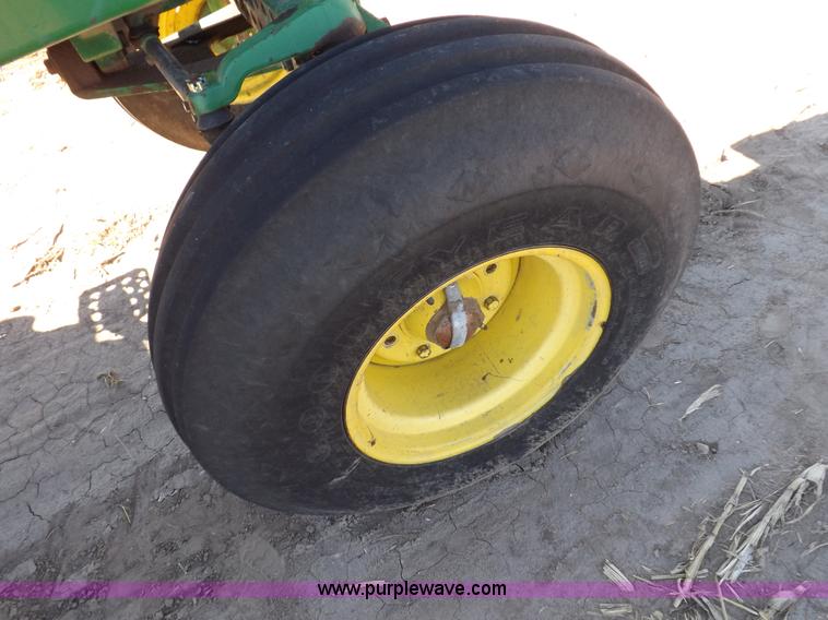 image for item F6187 1990 John Deere 4250 tractor