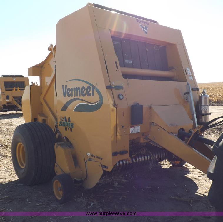 image for item F6188 Vermeer 605 Super M baler