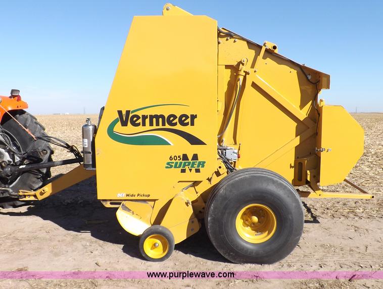 image for item F6188 Vermeer 605 Super M baler