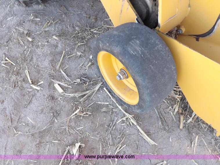 image for item F6188 Vermeer 605 Super M baler