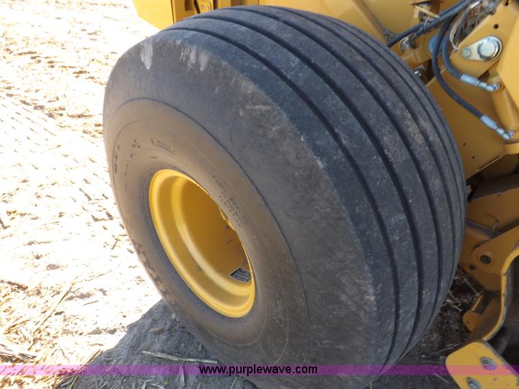 image for item F6188 Vermeer 605 Super M baler