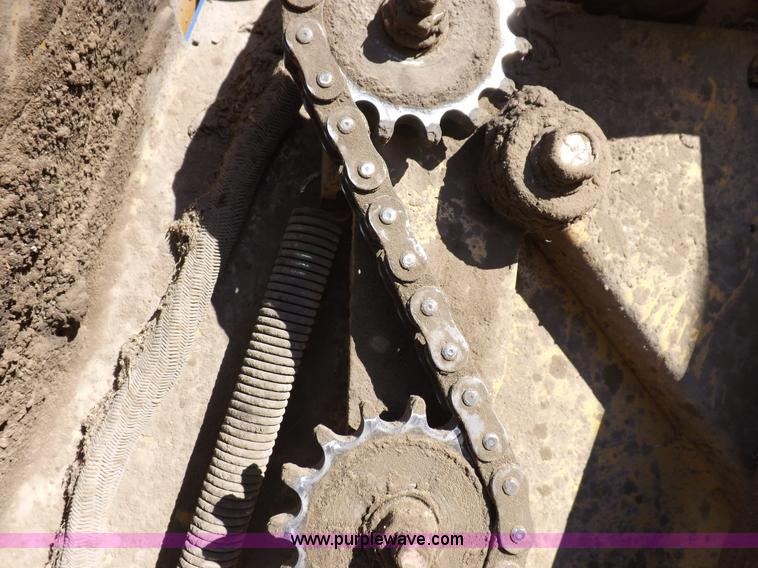 image for item F6190 Vermeer 605M baler