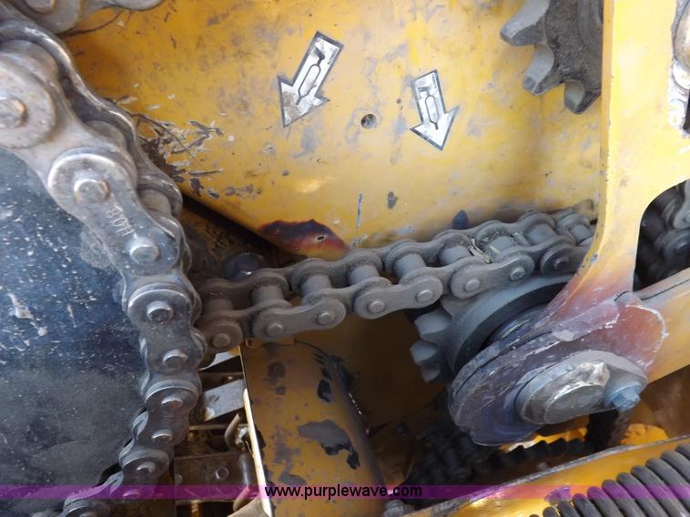 image for item F6190 Vermeer 605M baler