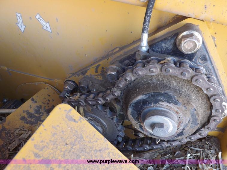 image for item F6190 Vermeer 605M baler