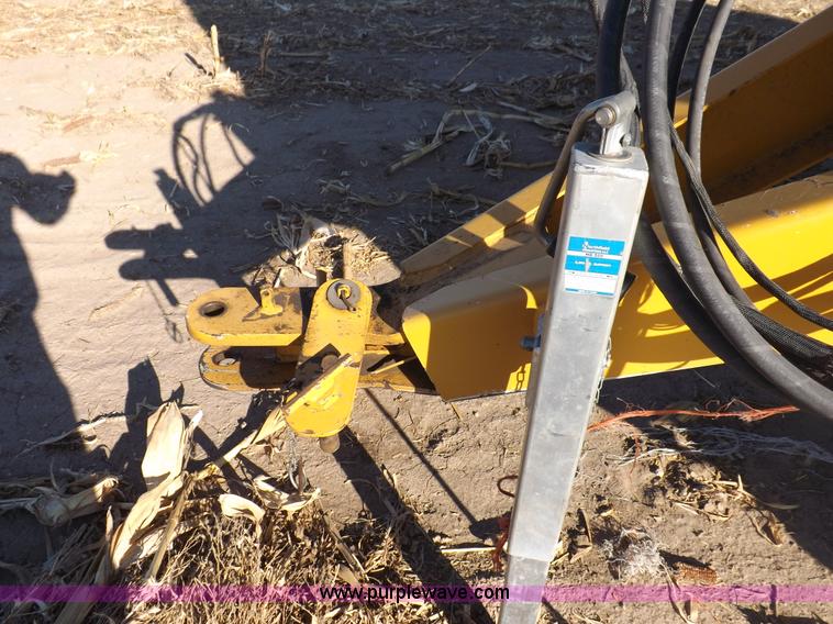 image for item F6190 Vermeer 605M baler