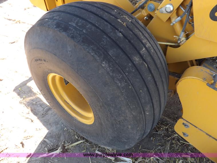 image for item F6190 Vermeer 605M baler