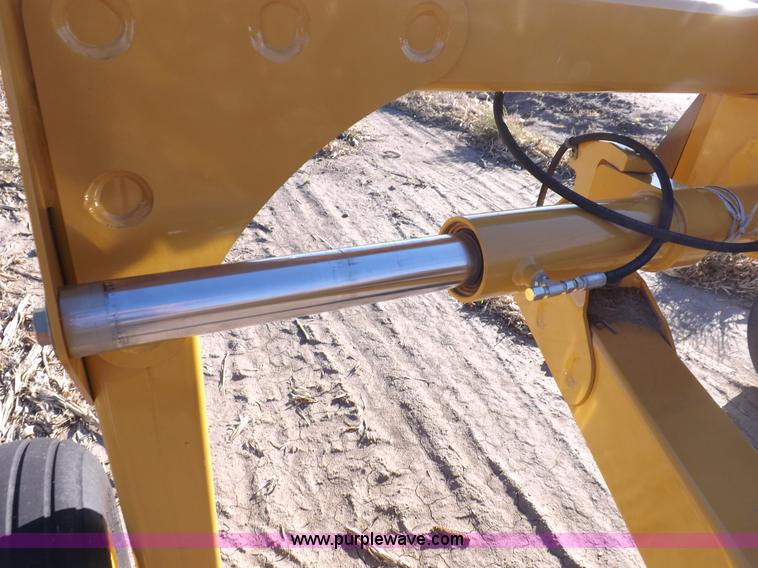 image for item F6191 Vermeer VR1428 wheel rake