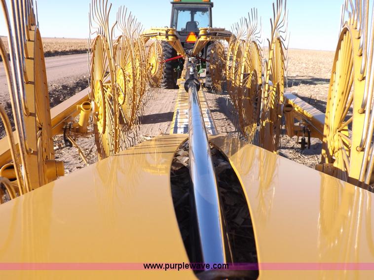 image for item F6191 Vermeer VR1428 wheel rake