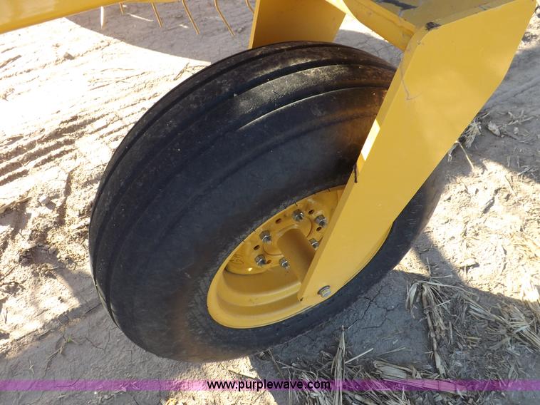 image for item F6191 Vermeer VR1428 wheel rake