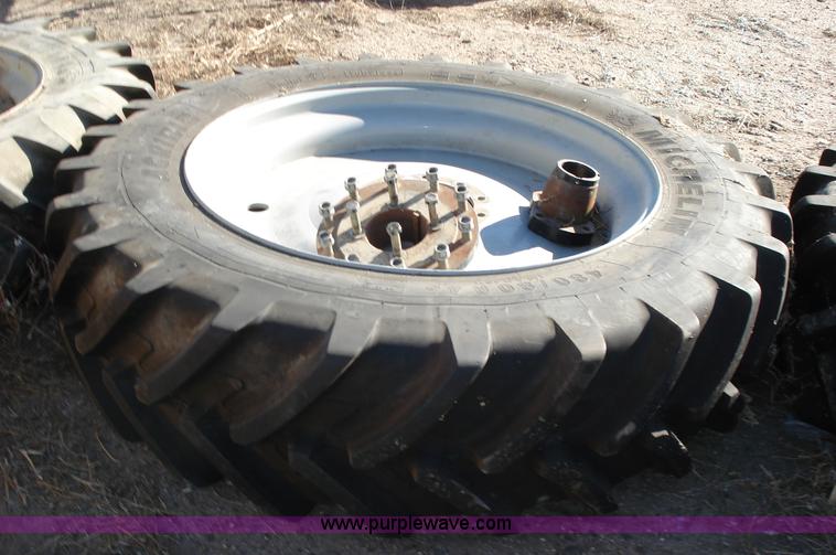 image for item F6192 2006 AGCO RT150 MFWD tractor