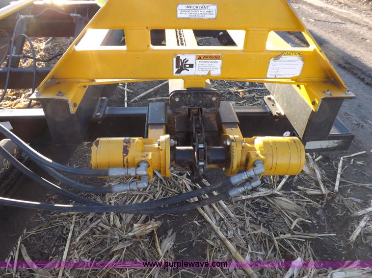 image for item F6193 Buhler 2500 accumulator