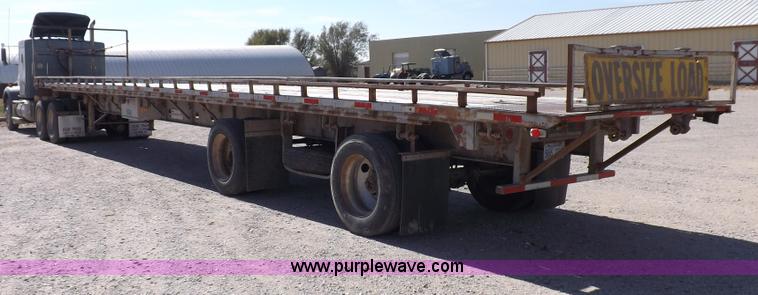 image for item F6216 1991 Transcraft 55'9" flatbed trailer