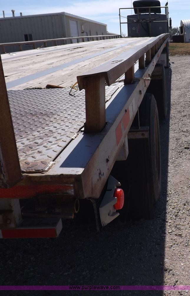 image for item F6216 1991 Transcraft 55'9" flatbed trailer