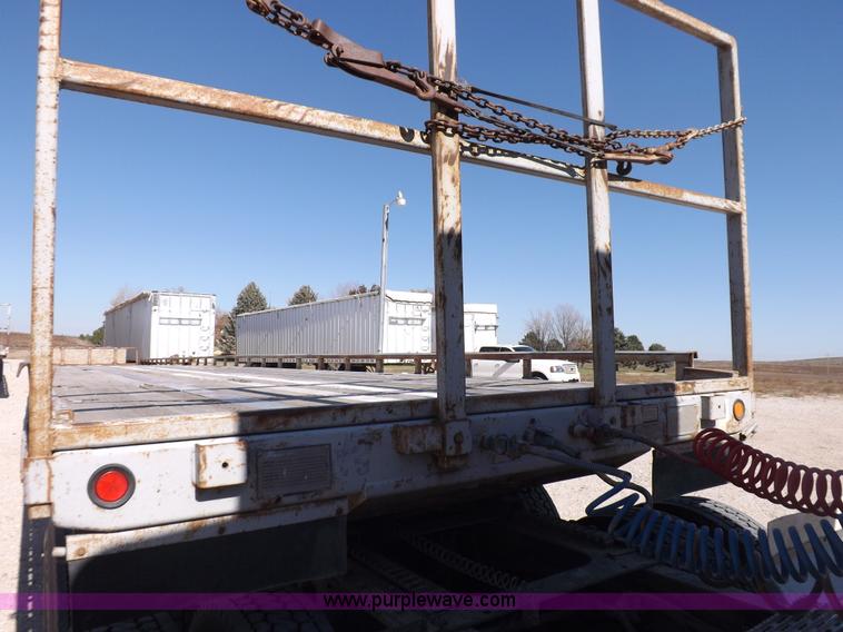 image for item F6216 1991 Transcraft 55'9" flatbed trailer