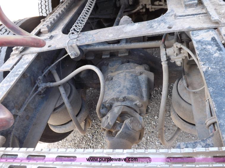 image for item F6217 1997 Kenworth T800 tandem axle semi truck