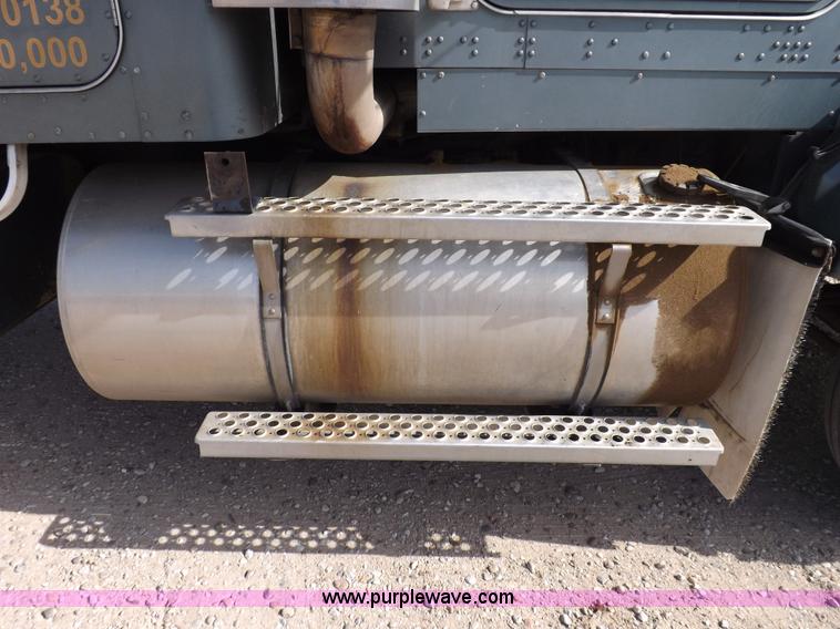 image for item F6217 1997 Kenworth T800 tandem axle semi truck