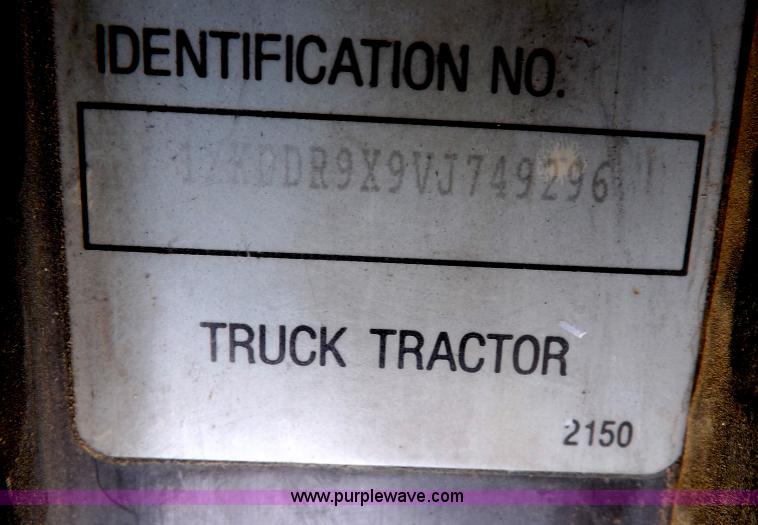 image for item F6217 1997 Kenworth T800 tandem axle semi truck