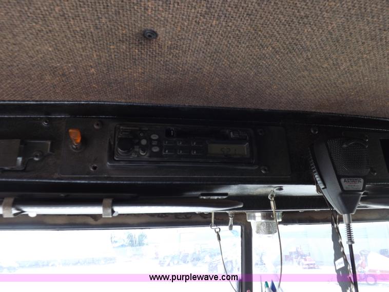 image for item F6218 1997 Kenworth T800 tandem axle semi truck