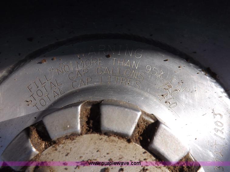 image for item F6218 1997 Kenworth T800 tandem axle semi truck