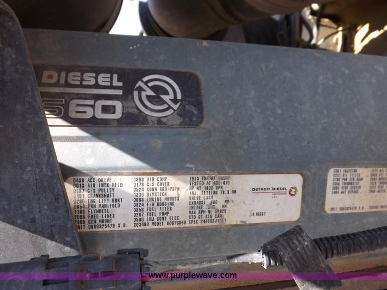 image for item F6218 1997 Kenworth T800 tandem axle semi truck