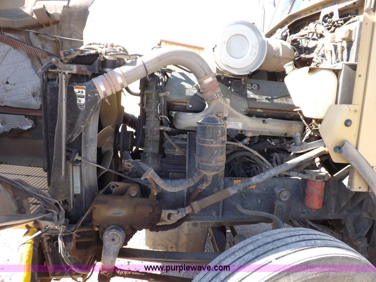 image for item F6218 1997 Kenworth T800 tandem axle semi truck