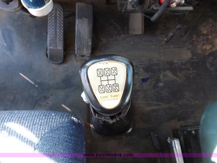 image for item F6219 1997 Kenworth T800 tandem axle semi truck