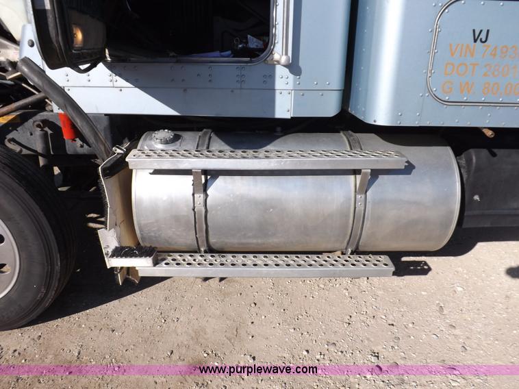 image for item F6219 1997 Kenworth T800 tandem axle semi truck