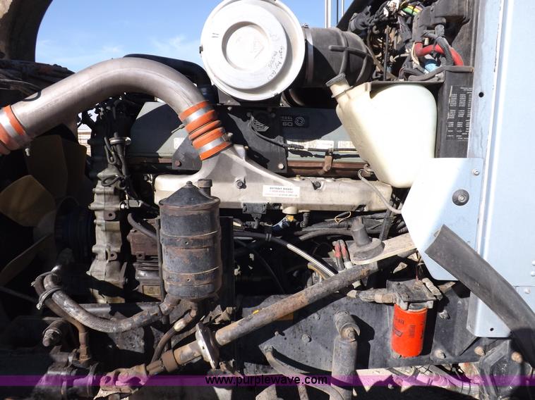 image for item F6219 1997 Kenworth T800 tandem axle semi truck