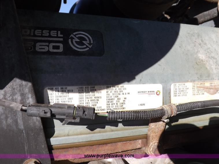 image for item F6219 1997 Kenworth T800 tandem axle semi truck