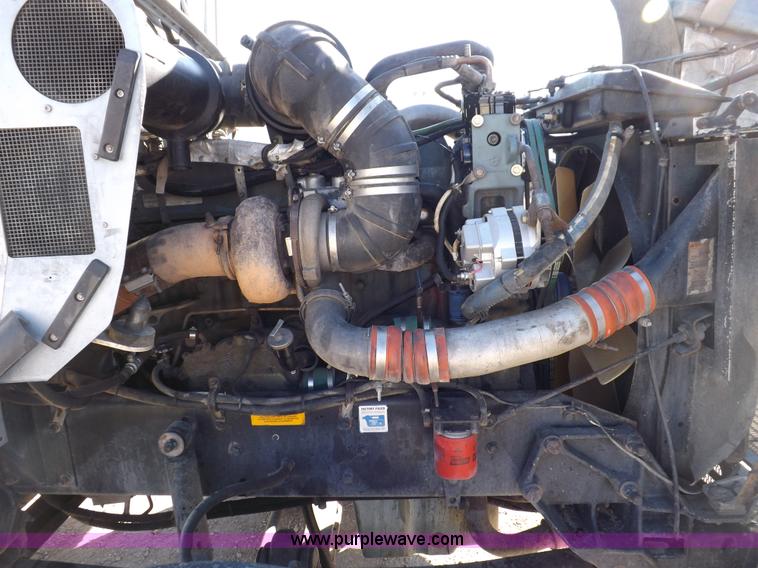 image for item F6219 1997 Kenworth T800 tandem axle semi truck