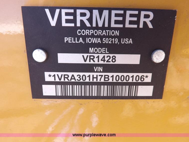image for item F6220 2011 Vermeer VR1428 wheel rake