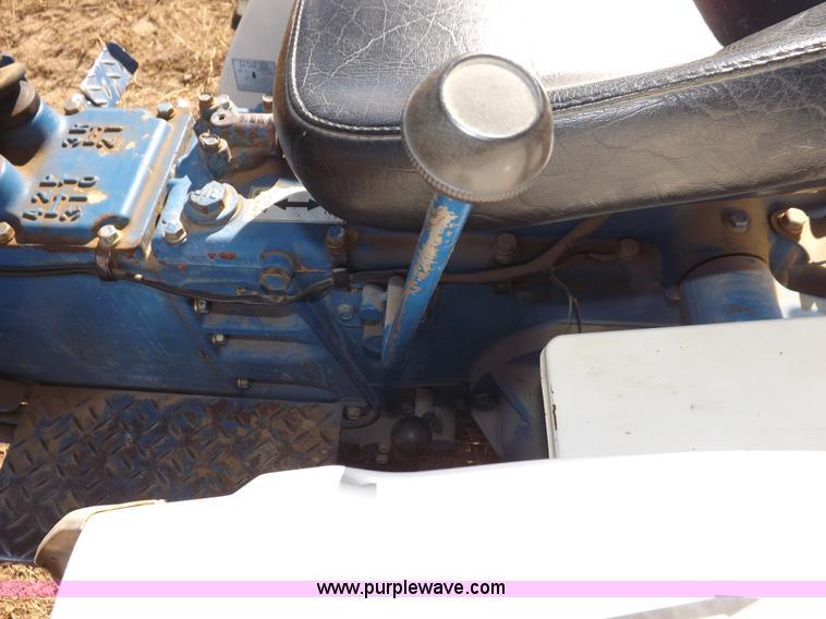 image for item F6225 Satoh Bull S-630D tractor