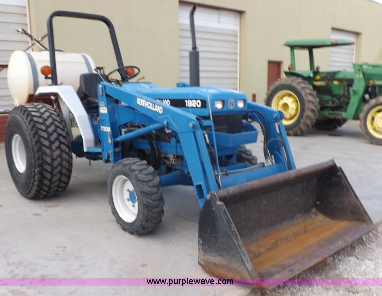 image for item F6236 Ford New Holland 1920SSS 4WD tractor