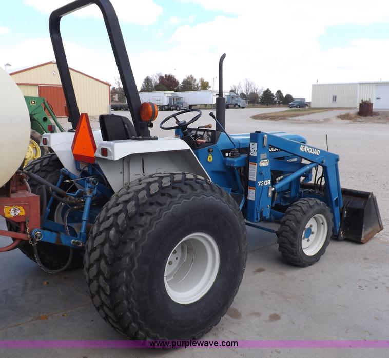 image for item F6236 Ford New Holland 1920SSS 4WD tractor