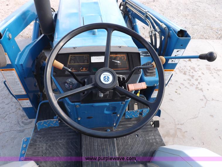 image for item F6236 Ford New Holland 1920SSS 4WD tractor