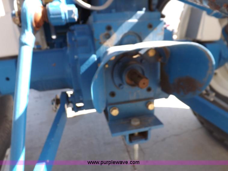 image for item F6236 Ford New Holland 1920SSS 4WD tractor