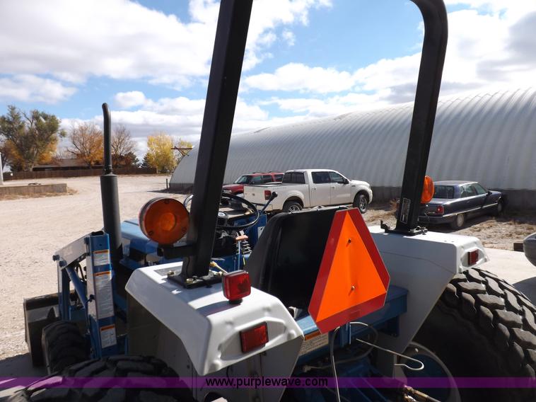 image for item F6236 Ford New Holland 1920SSS 4WD tractor