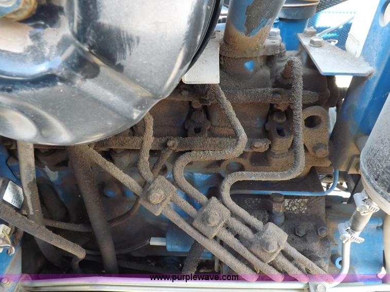 image for item F6236 Ford New Holland 1920SSS 4WD tractor