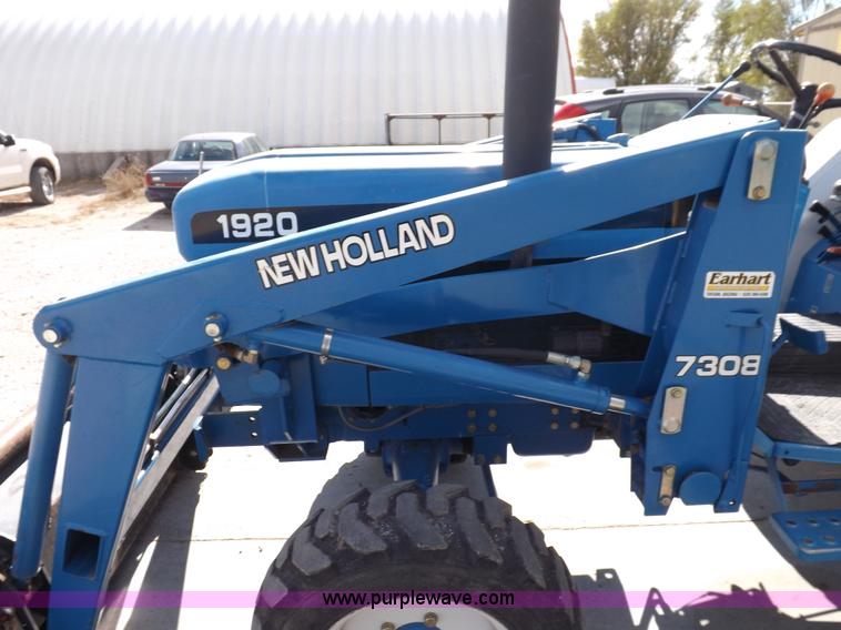 image for item F6236 Ford New Holland 1920SSS 4WD tractor